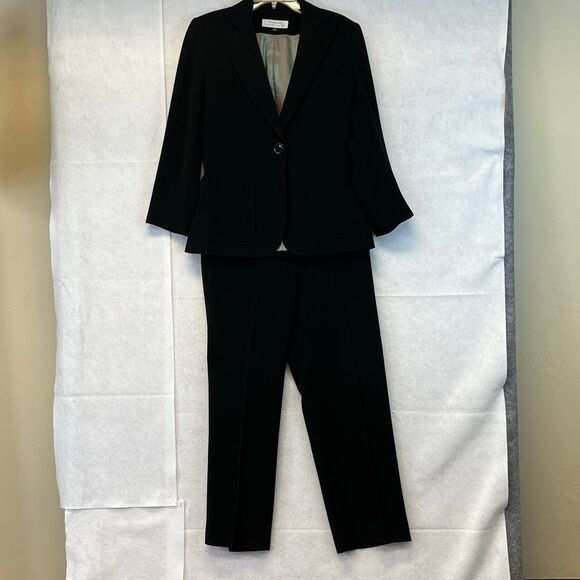 TAHARI Arthur S. Levine Pantsuit Women's Size 8 Black One-Button Blazer Lined - Picture 1 of 16